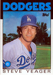 1986 Topps Baseball Cards      032      Steve Yeager